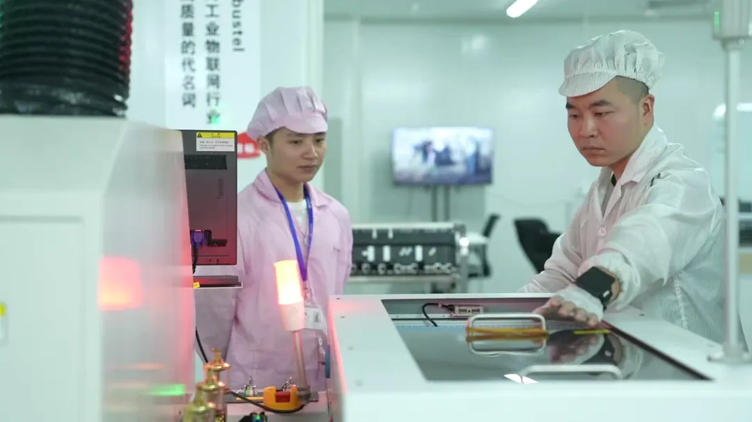 亚洲AV永久无码精品三区在线4